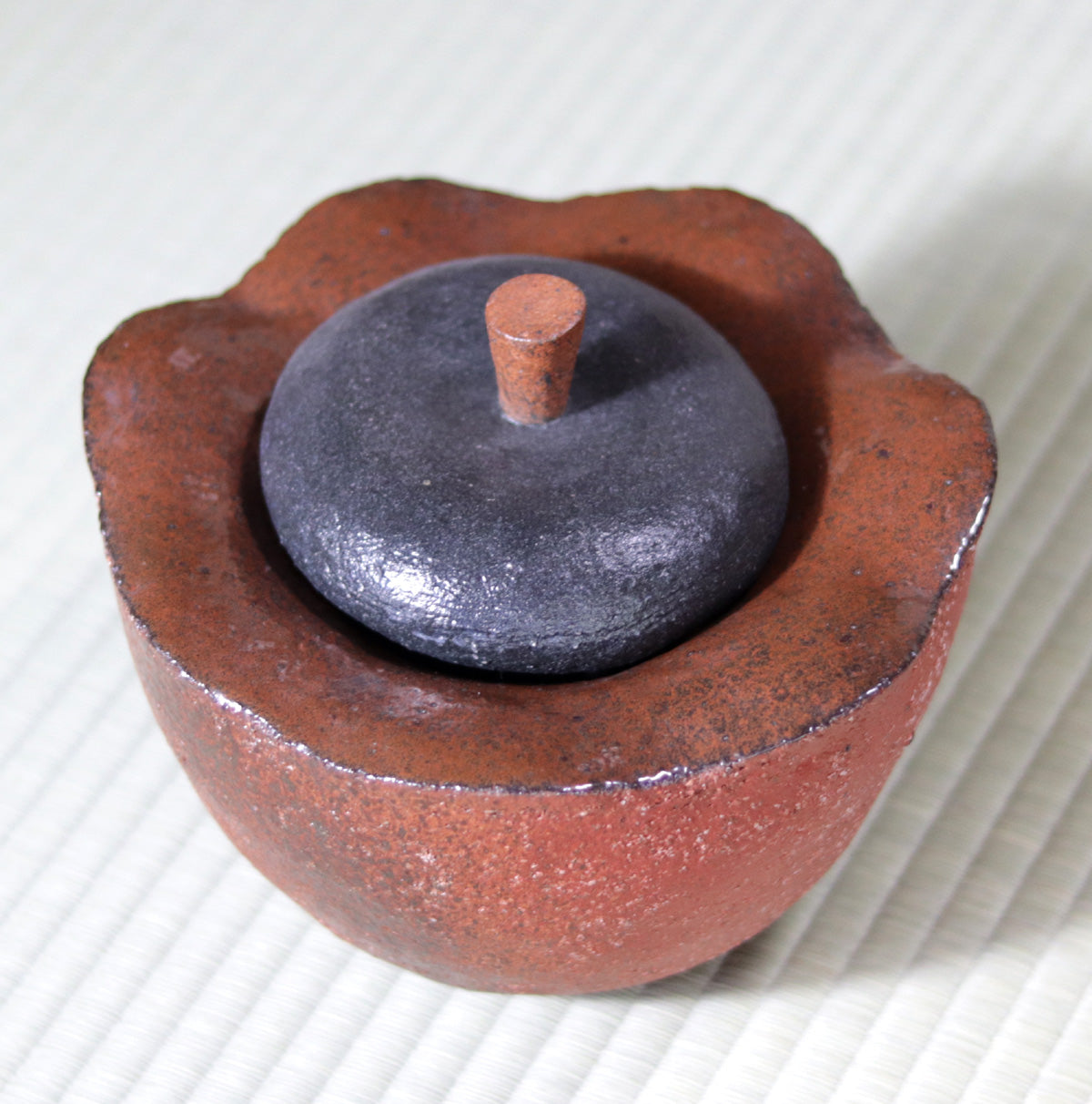 Tanba Red Water Jar Nishihata Masashi