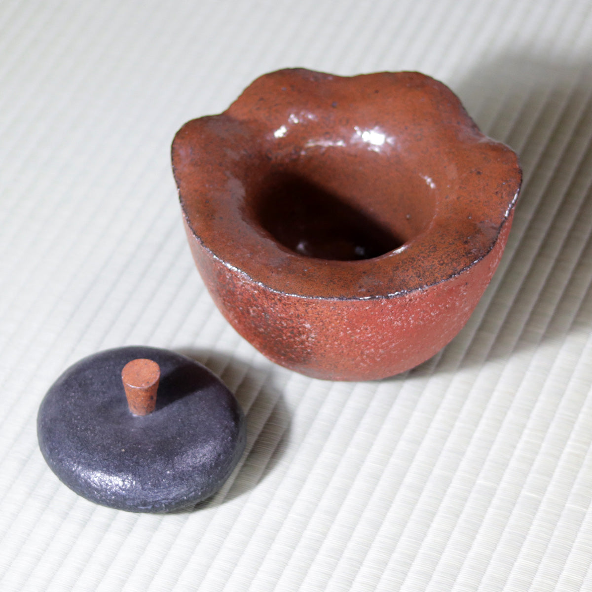 Tanba Red Water Jar Nishihata Masashi
