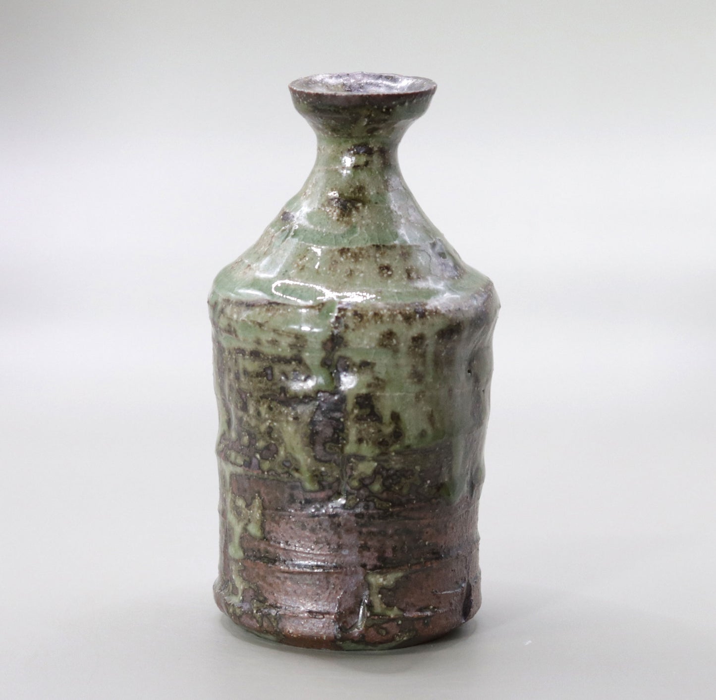 Ash-glazed sake bottle by Yuichi Ikai