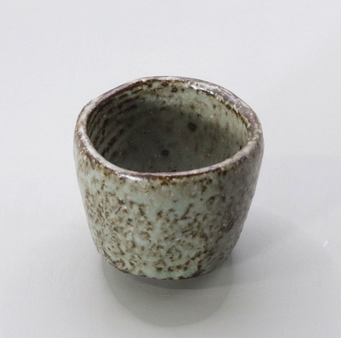 Ash-glazed sake cup by Yuichi Ikai