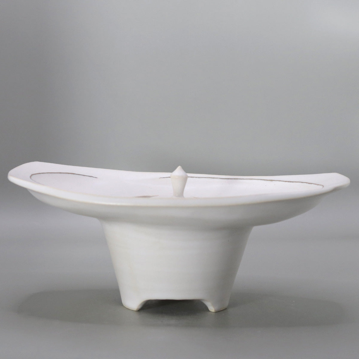 White glaze streamline rectangular incense burner Yu Okada