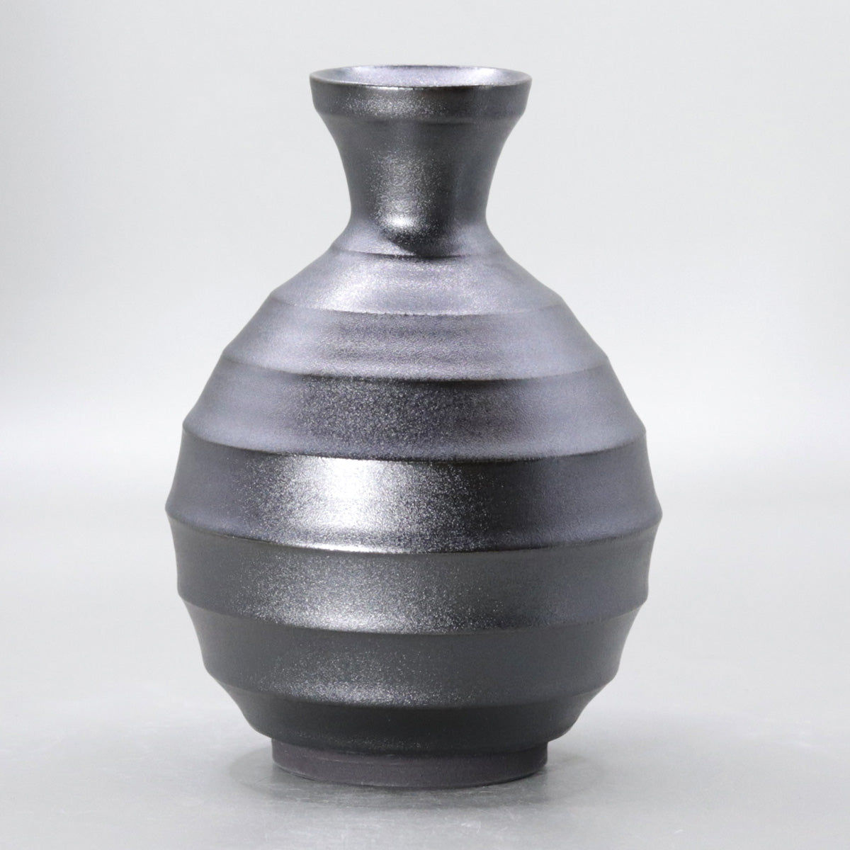 Iron Glazed Kiln Change Tokkuri by Okada Masaru