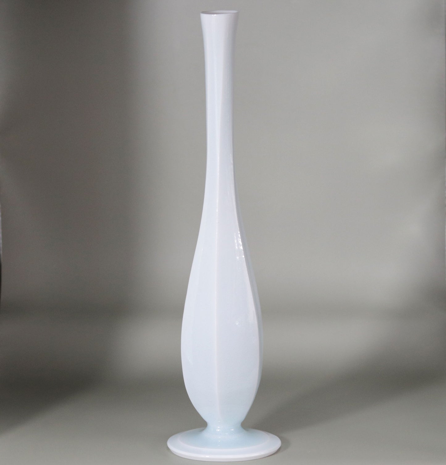 Blue and white porcelain beveled crane-neck vase by Kotaro Ikura