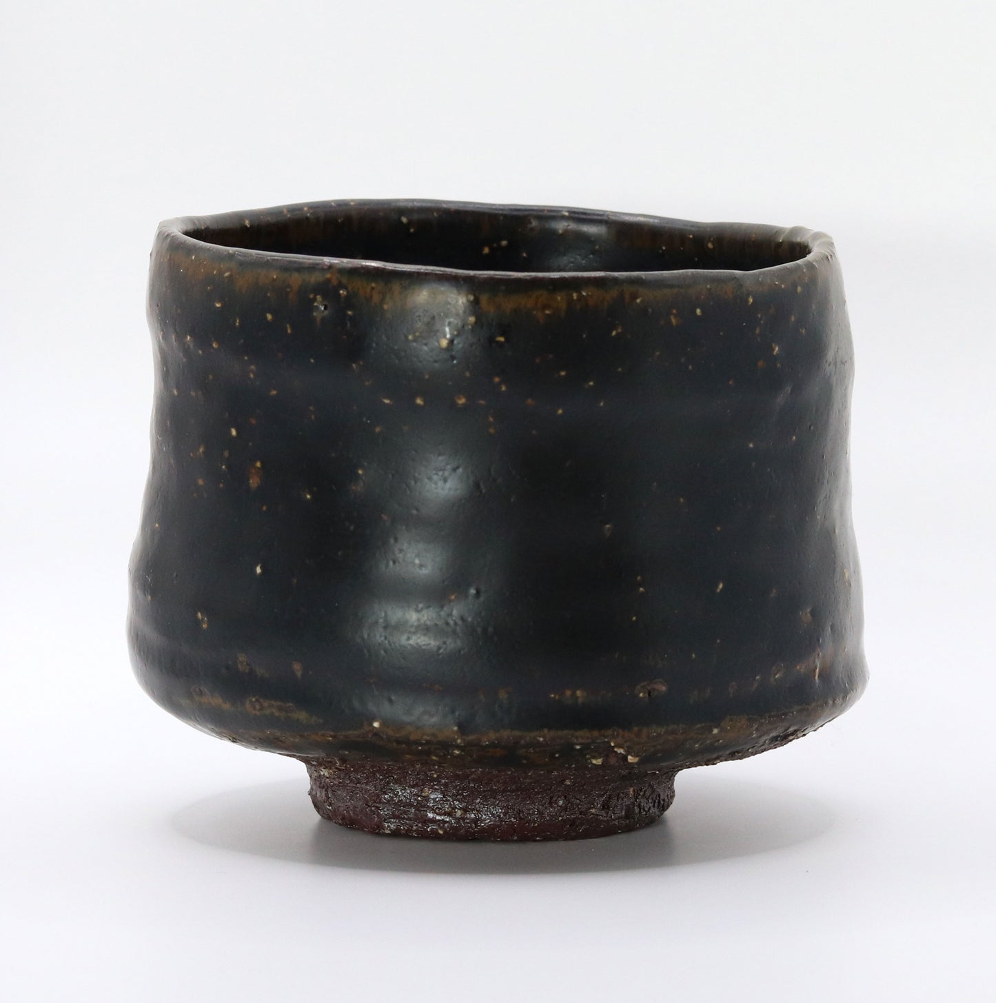 Tanba black glaze tea bowl by Shinsui Ichino