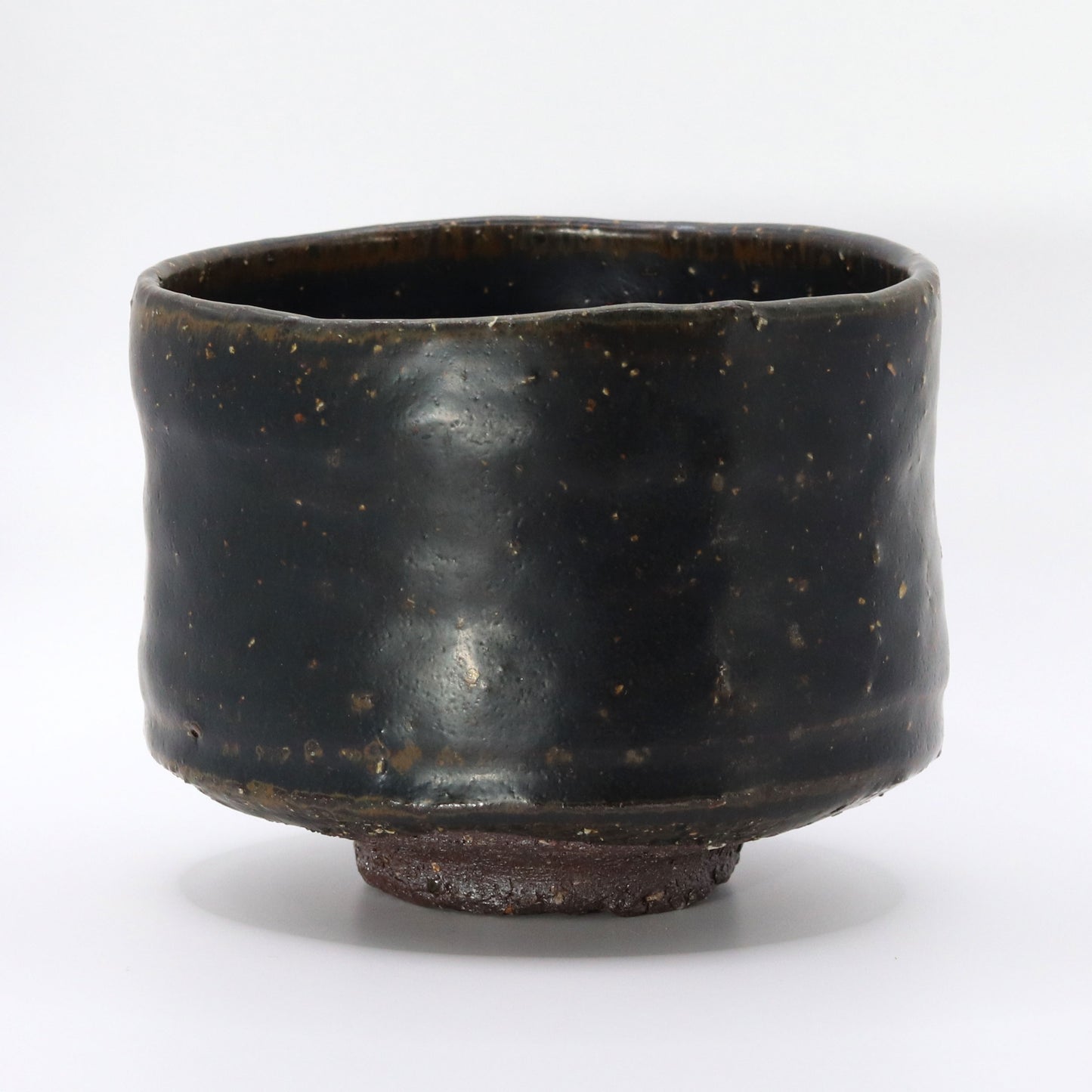 Tanba black glaze tea bowl by Shinsui Ichino