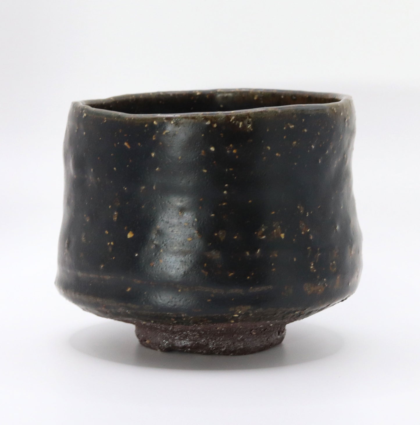 Tanba black glaze tea bowl by Shinsui Ichino