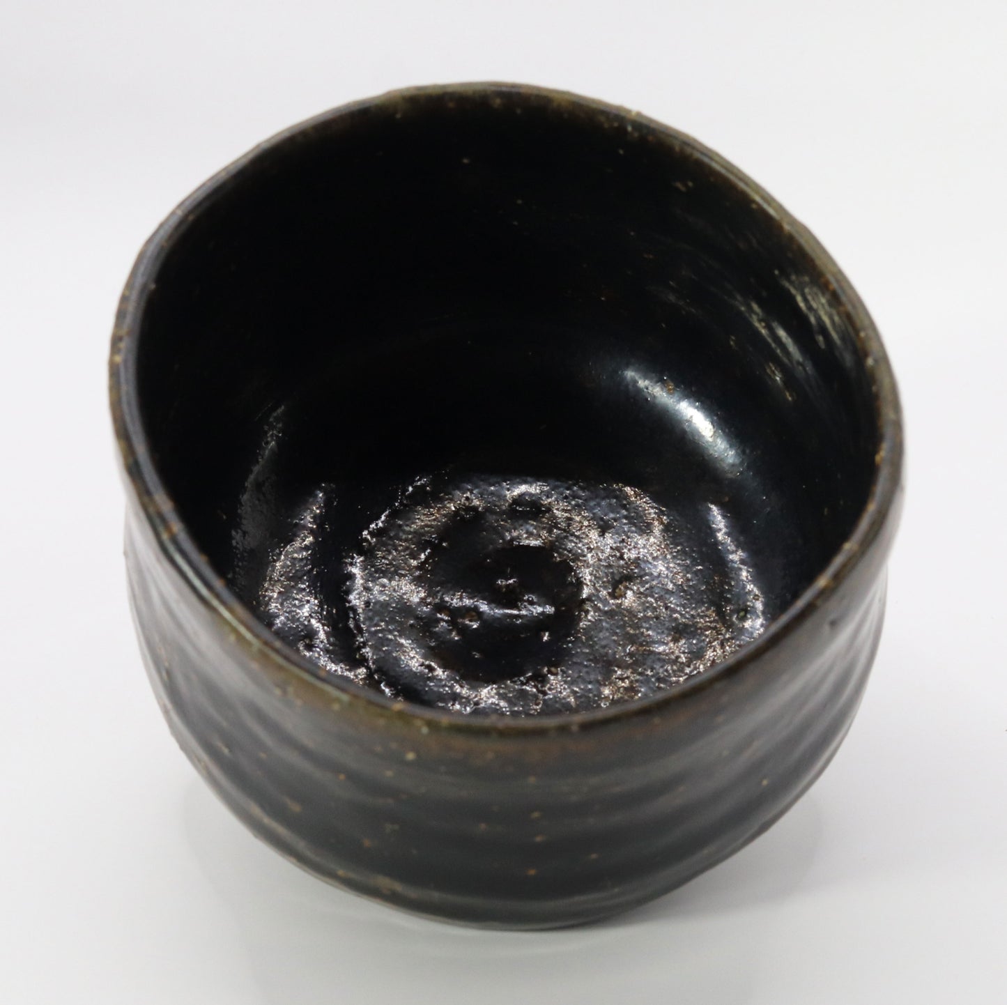 Tanba black glaze tea bowl by Shinsui Ichino