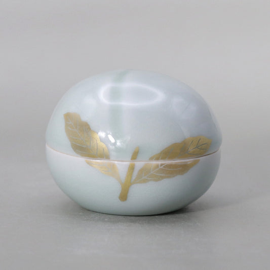 香合 金彩青磁桃　高橋道八