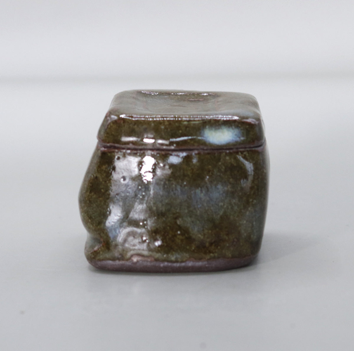 薬師寺東塔基壇土 心礎香合    尾西楽斎