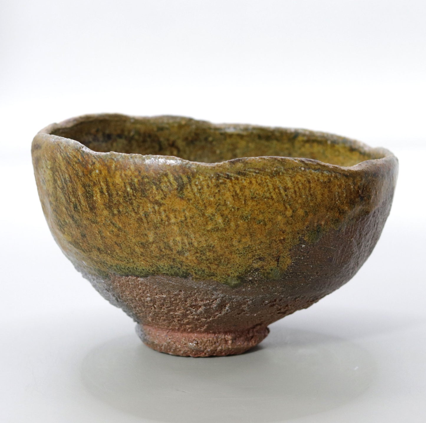 Tanba ash-glazed tea bowl by Nishihata Tadashi