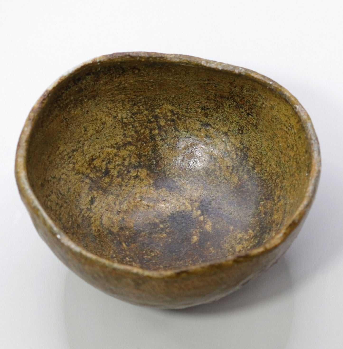 Tanba ash-glazed tea bowl by Nishihata Tadashi