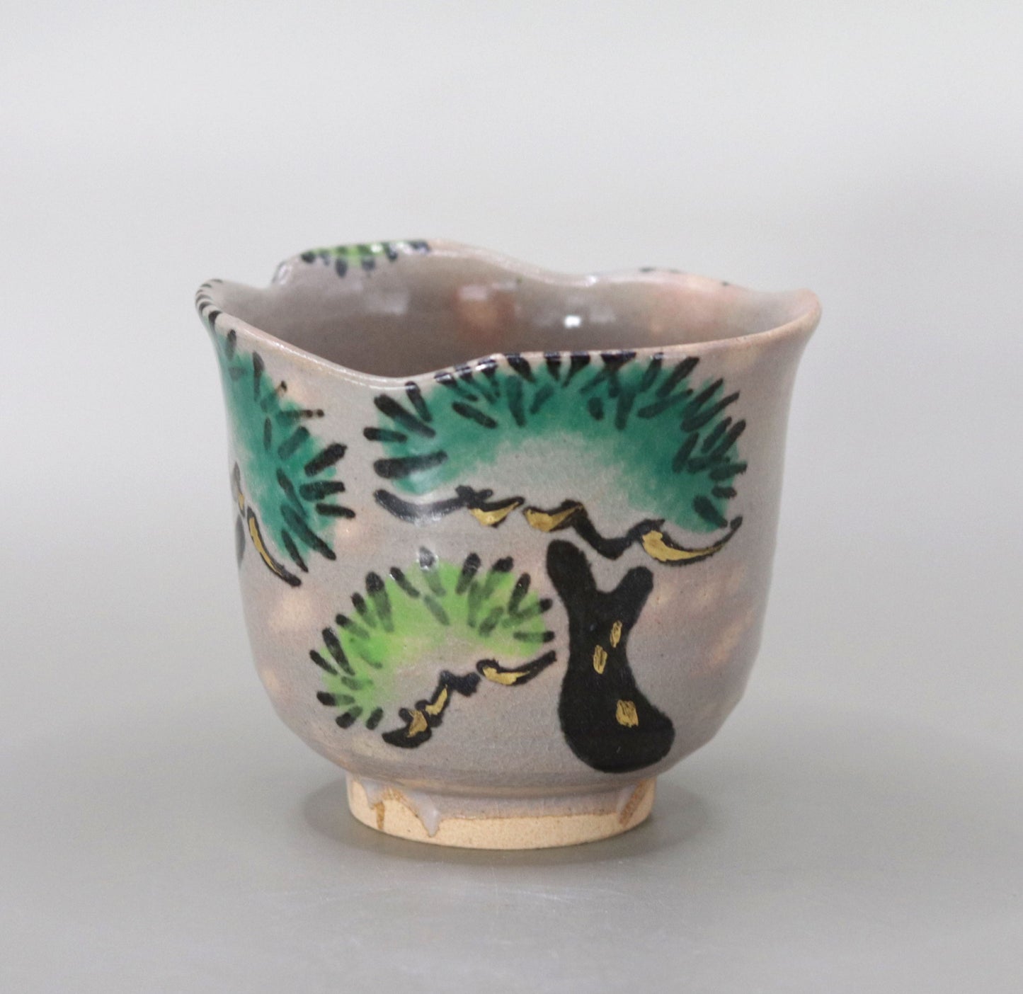 41. A copy of Kenzan's Old Pine Tree Sake Cup by Kosai Miyagawa