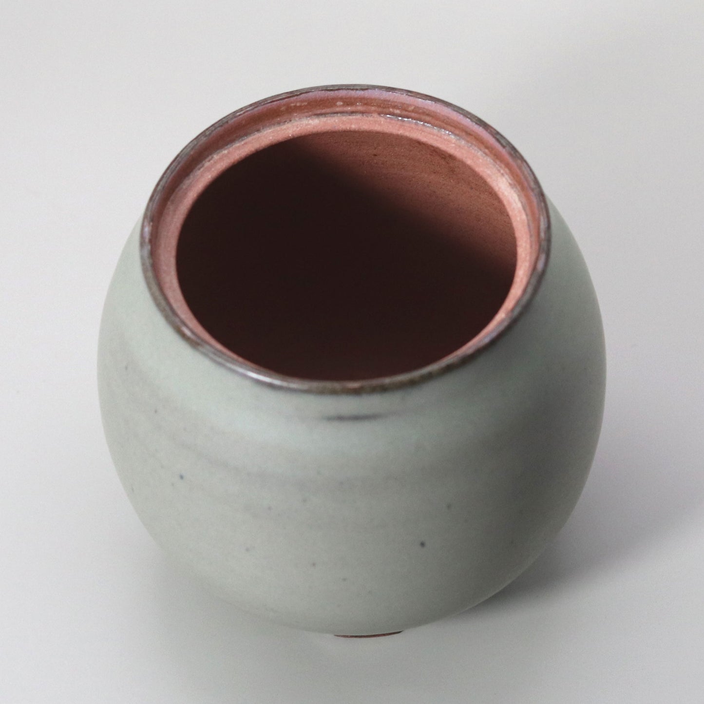 Celadon glazed ceramic lacquer incense burner by Toshinari Ichino