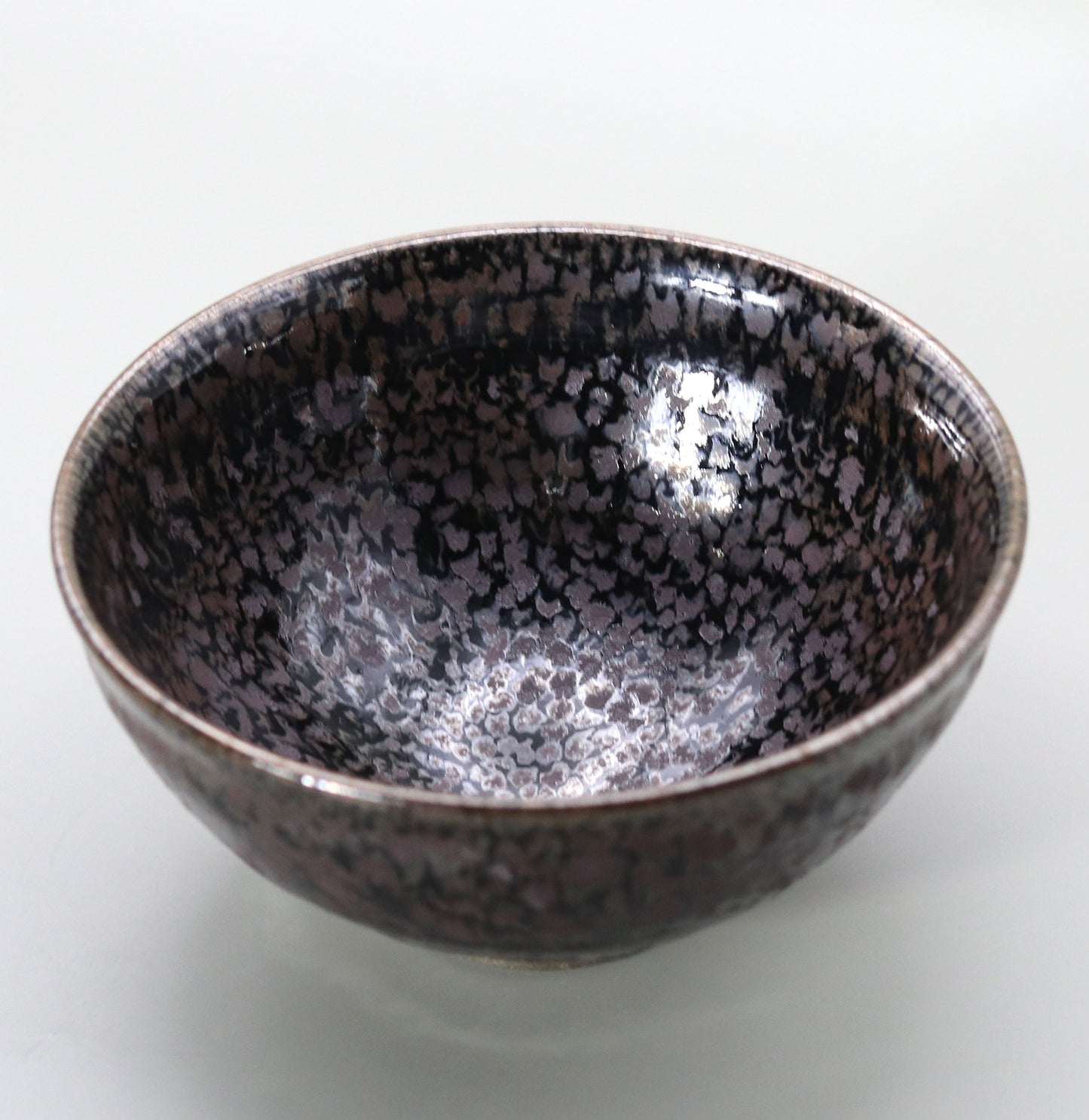 Yōhen tea bowl by Masahiro Ichino