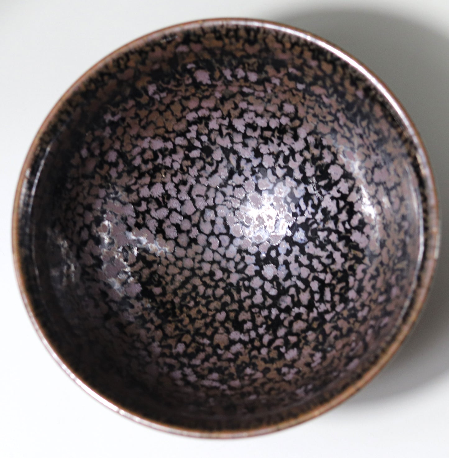 Yōhen tea bowl by Masahiro Ichino