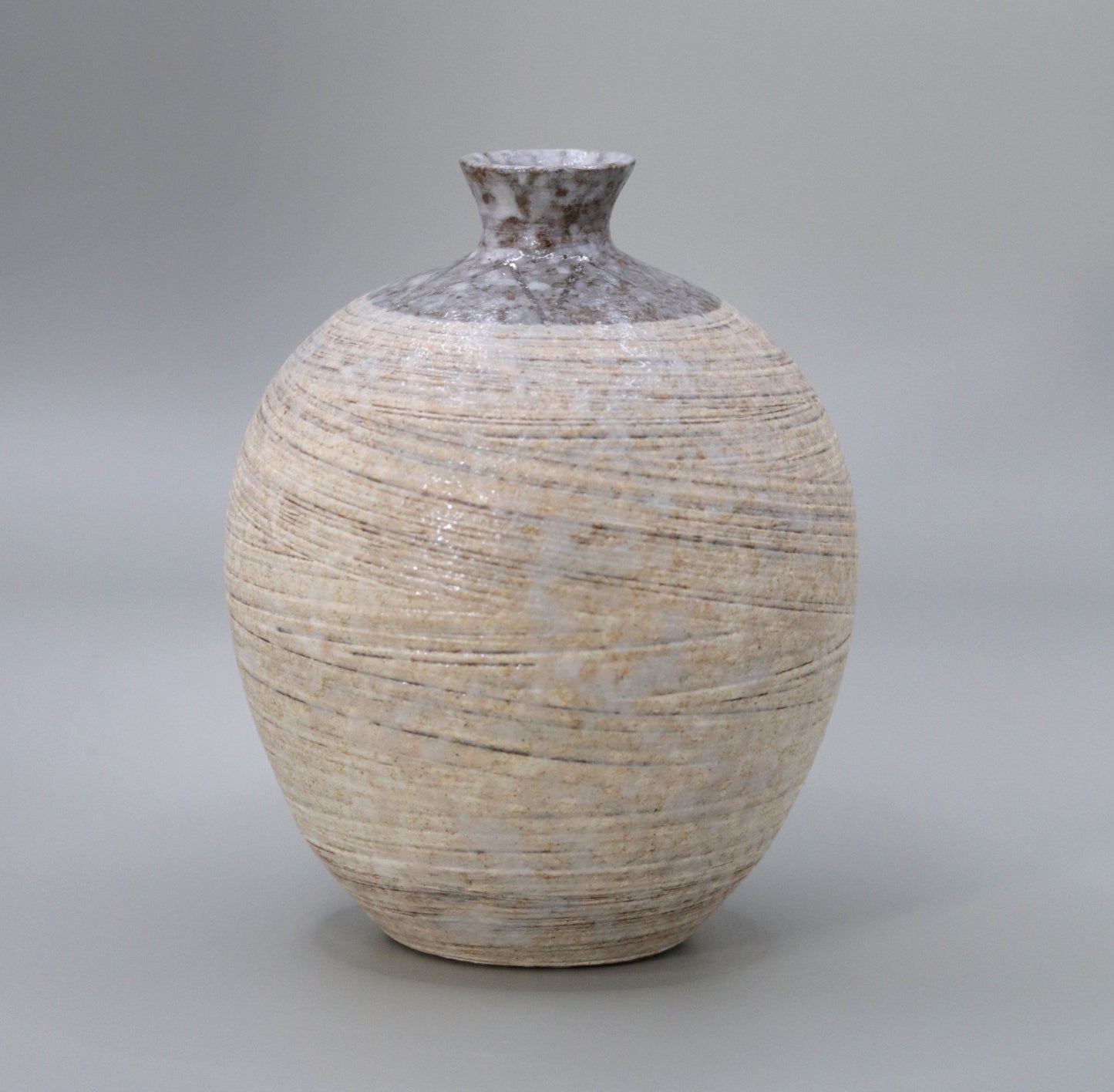 Blown mud white Tamba platinum colored vase by Ichiji Shimizu