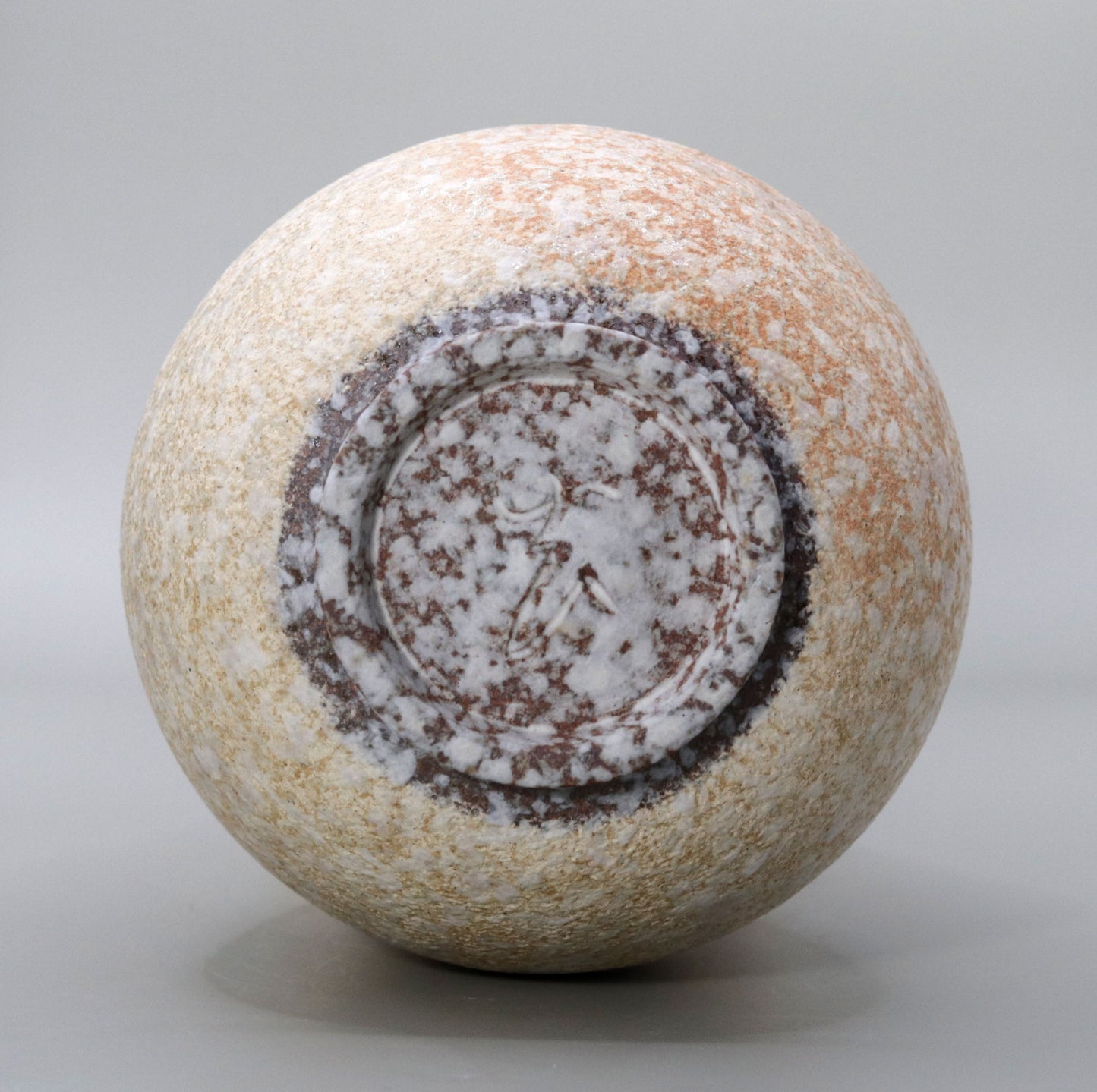 White Blown Clay Tanba Crane Head Vase by Ichiji Shimizu