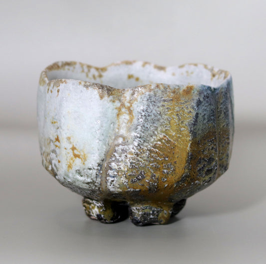 Tanba ash-glazed tea bowl by Nishihata Tadashi