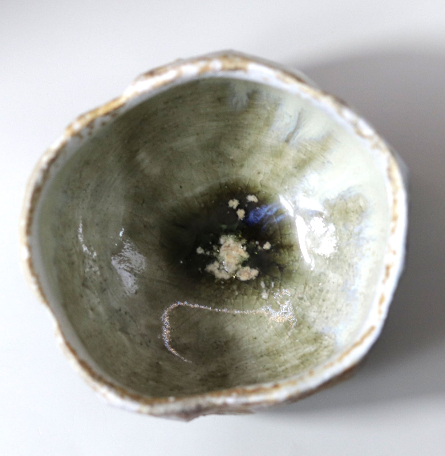 Tanba ash-glazed tea bowl by Nishihata Tadashi