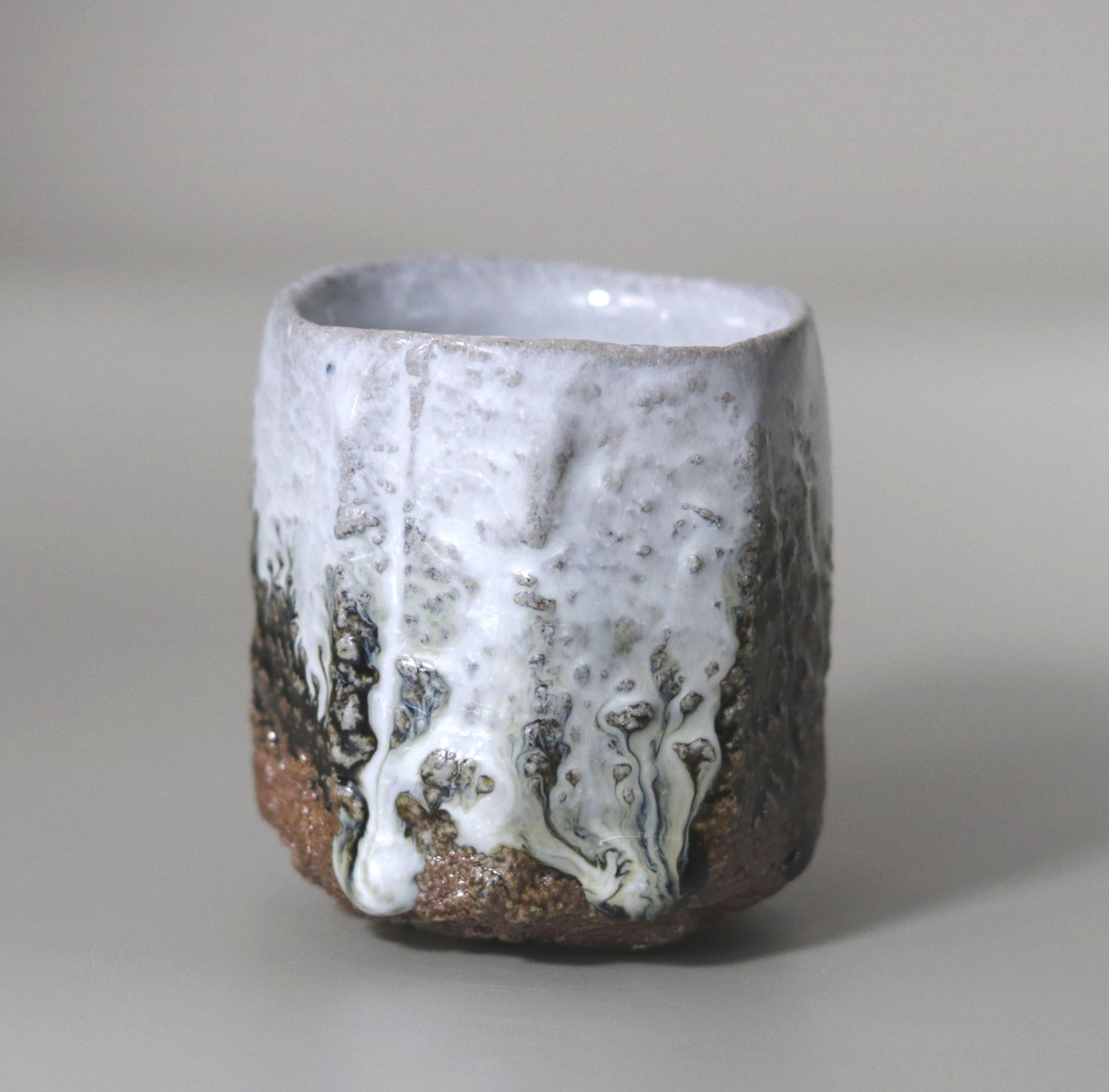 Ash-glazed sake cup by Nishihata Tadashi