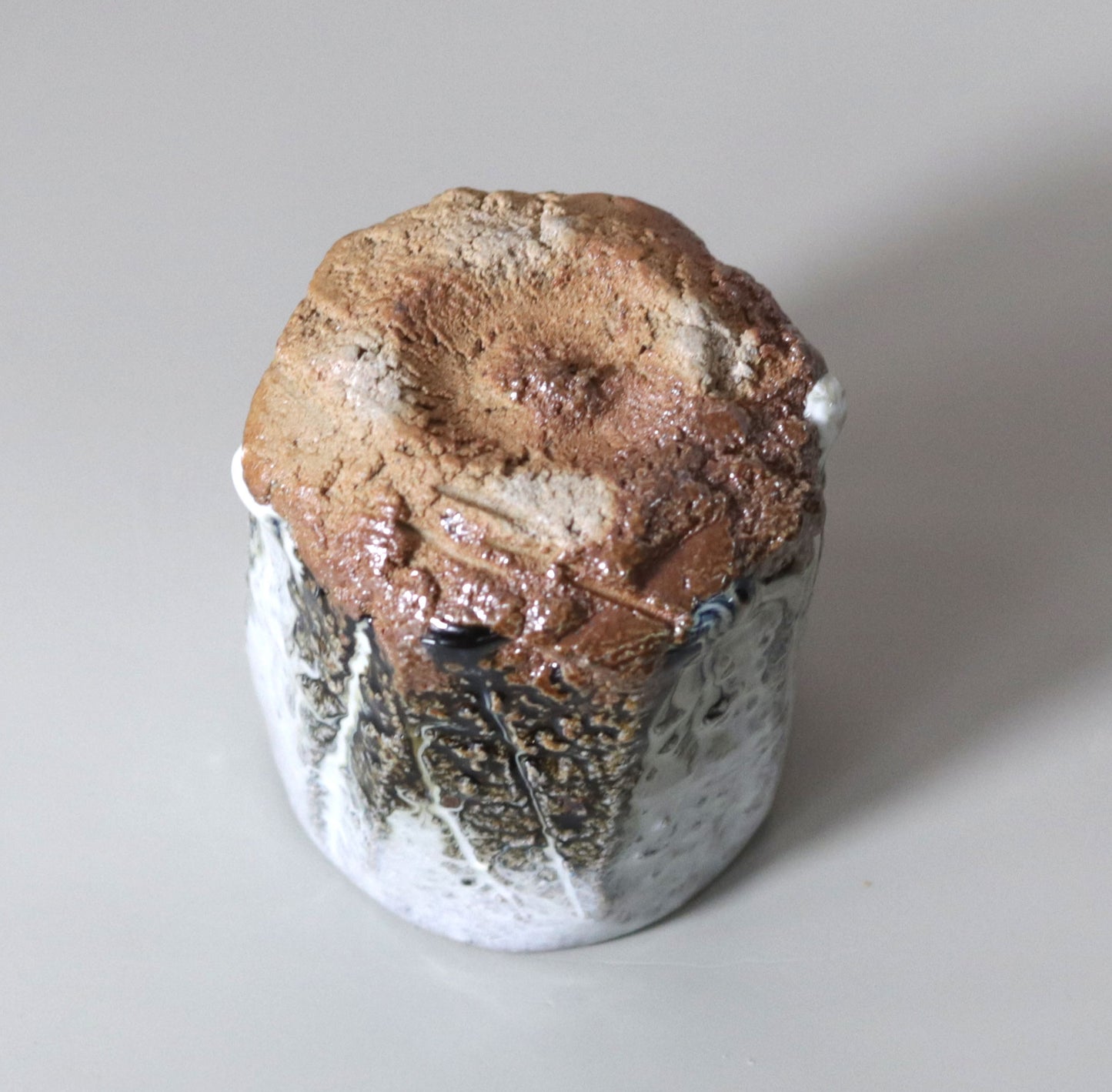 Ash-glazed sake cup by Nishihata Tadashi