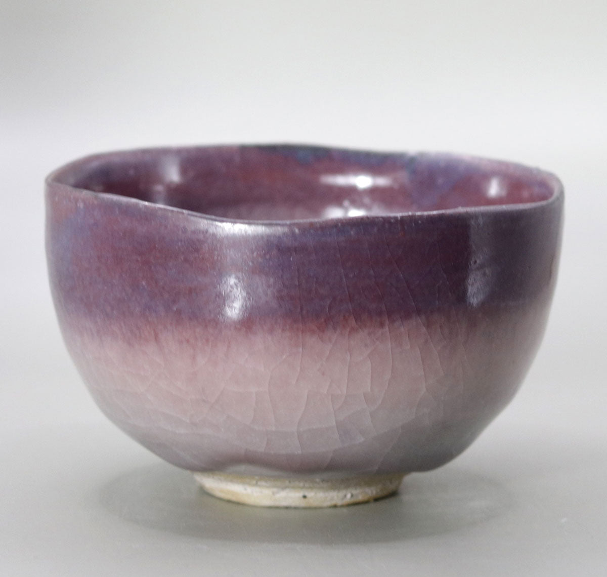 Cinnabar chawan tea bowl by Shin Fujihira