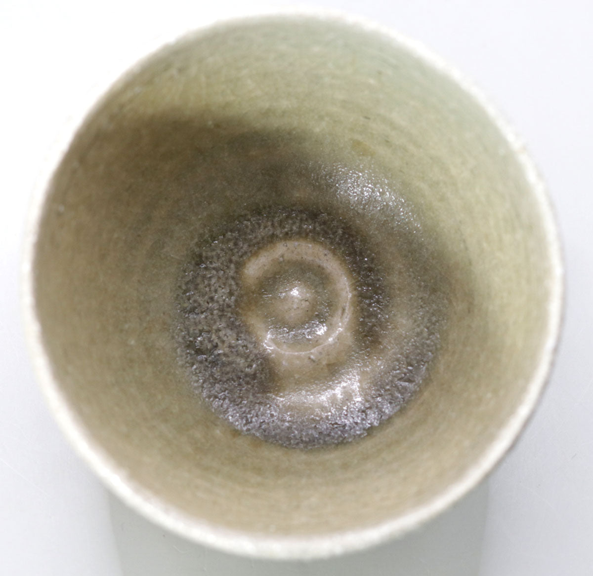 Japanese matcha tea bowl by Shin Fujihira