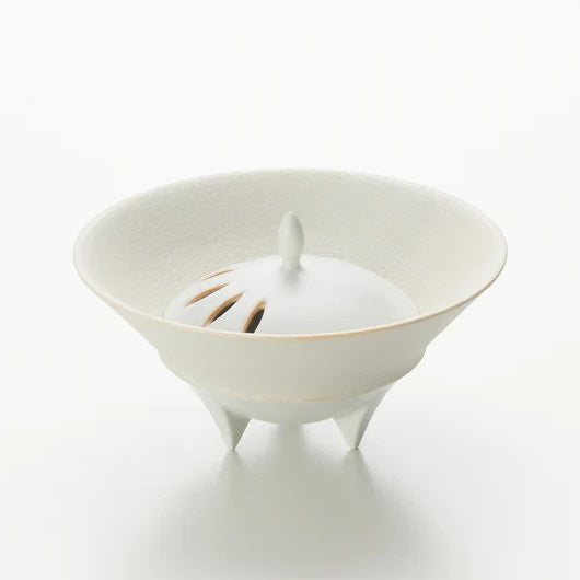 白磁香器　松川和弘