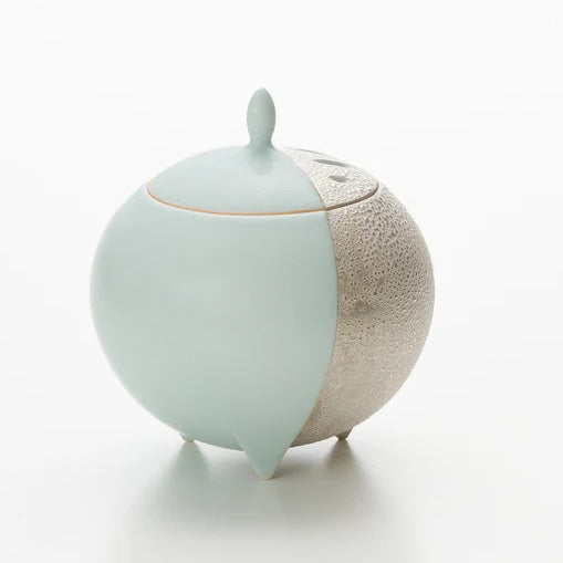 Blue and white porcelain silver-glazed incense burner by Kazuhiro Matsukawa