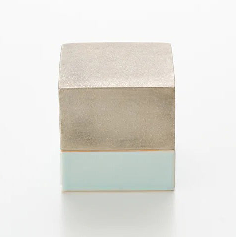 青白磁銀彩陶筥　松川和弘