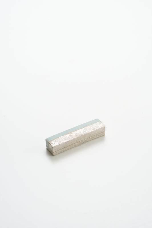 青白磁銀彩陶筥  松川和弘