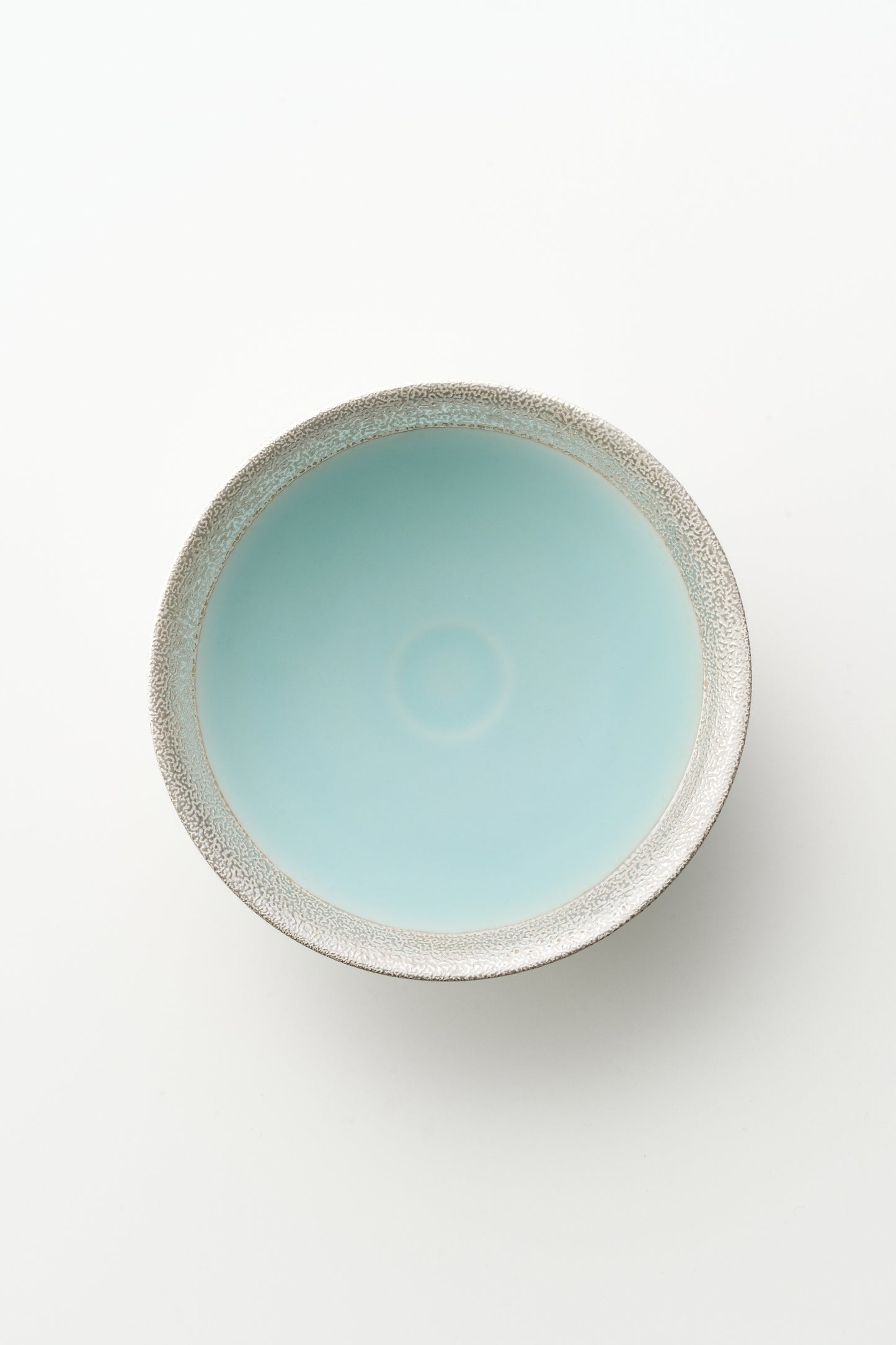 青白磁銀彩茶碗   松川和弘