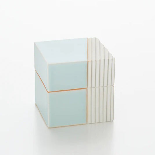 青白磁陶筥　松川和弘