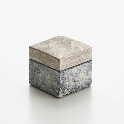 白黒銀彩陶筥  松川和弘